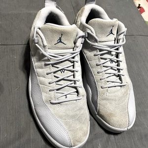 Jordan 12 Wolf Grey Size Men’s 10 Women’s 11.5